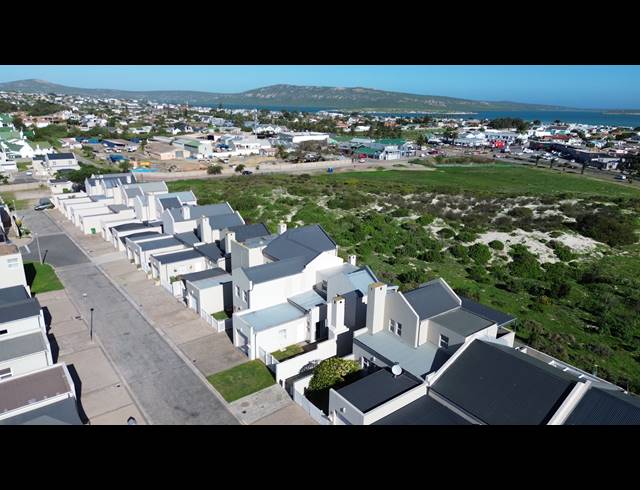 3 BEDROOM DUPLEX FOR SALE IN VILLA DIAMANTE